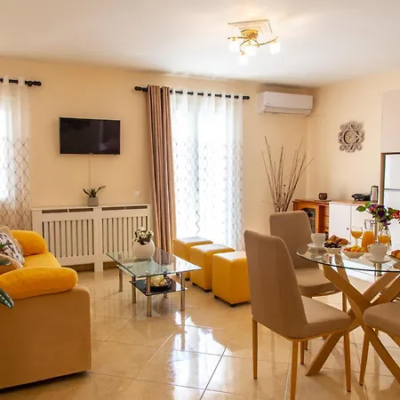 Rena's House 1 Αργοστόλι
